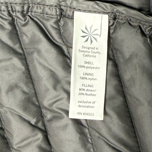 Athleta Puffer Vest So Down Asymmertrical Black Medium Down Feathers Full-Zip - Picture 10 of 14